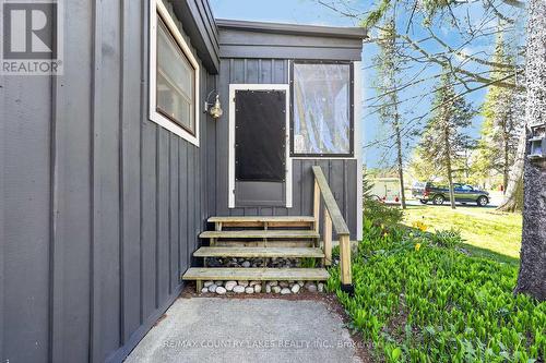 19 Poplar Crescent, Ramara, ON -  With Deck Patio Veranda With Exterior