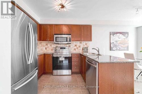 1439 Costigan Road, Milton, ON - Indoor Photo Showing Kitchen With Stainless Steel Kitchen