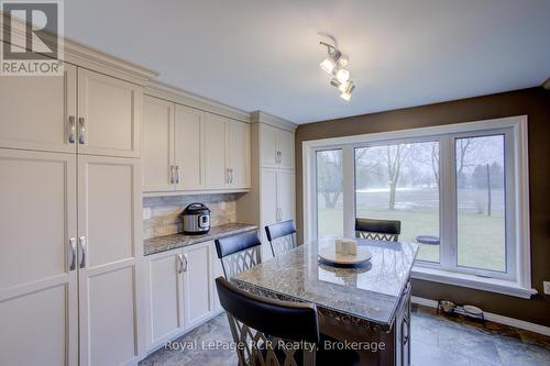 7442 Road 164 Road, North Perth (Elma), ON - Indoor Photo Showing Dining Room