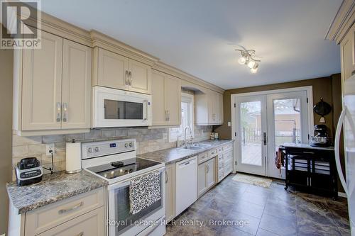 7442 Road 164 Road, North Perth (Elma), ON - Indoor Photo Showing Kitchen