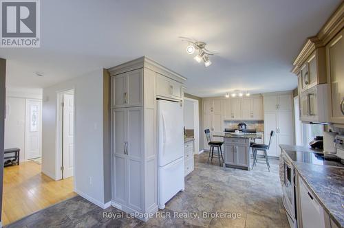 7442 Road 164 Road, North Perth (Elma), ON - Indoor Photo Showing Kitchen