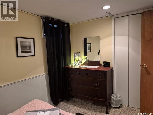 244 3Rd Avenue Nw, Swift Current, SK - Indoor Photo Showing Other Room