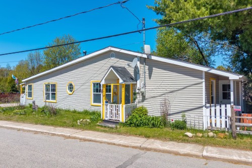 Façade - 1953 Rue Des Lilas, La Conception, QC - Outdoor