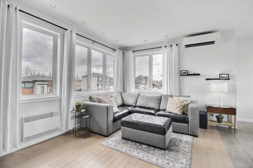 Living Room - 776 Av. Terry-Fox, Rouyn-Noranda, QC - Indoor Photo Showing Living Room