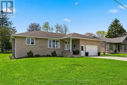 17 BROWN STREET N  Minto, ON N0G 1M0