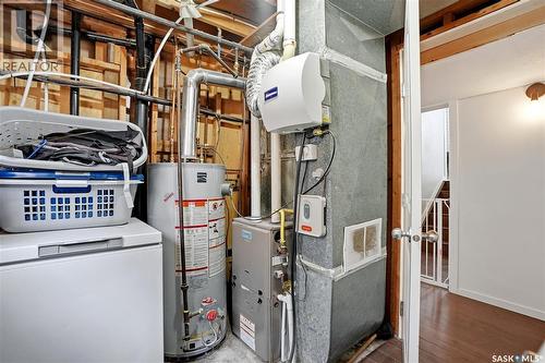 405 St Laurent Crescent, Saskatoon, SK - Indoor Photo Showing Basement