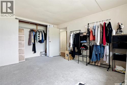 405 St Laurent Crescent, Saskatoon, SK - Indoor