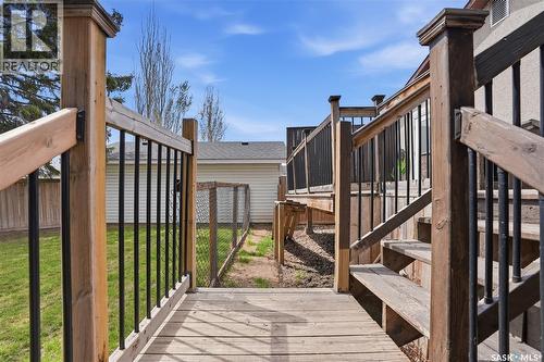 405 St Laurent Crescent, Saskatoon, SK - Outdoor With Exterior