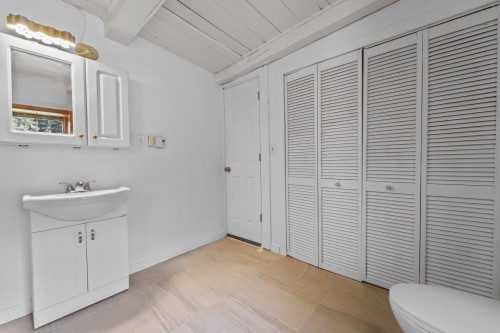 Salle de bains - 1599 Ch. Kilpatrick, Saint-Sauveur, QC - Indoor Photo Showing Bathroom