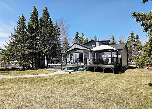 38 Thorvaldson Dr, Arnes, MB 