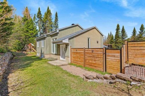 Front of Structure - 711 Rue Mary, Sainte-Agathe-Des-Monts, QC - Outdoor With Exterior