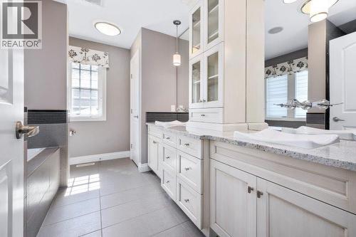 1 Murmansk Way Sw, Calgary, AB - Indoor Photo Showing Bathroom