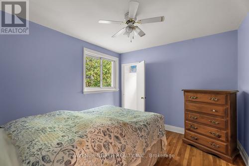 1210 Erie Avenue, Ottawa, ON - Indoor Photo Showing Bedroom