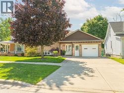 407 PRINCESS STREET Petrolia, ON N0N 1R0