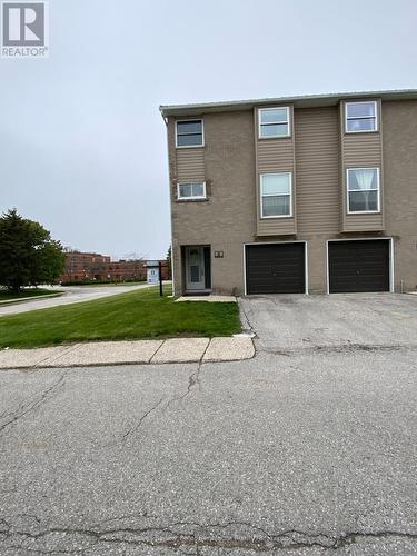6 - 6 PHILIP PLACE  Kincardine, ON N2Z 2E6