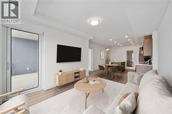 Living room with entrance to balcony - 