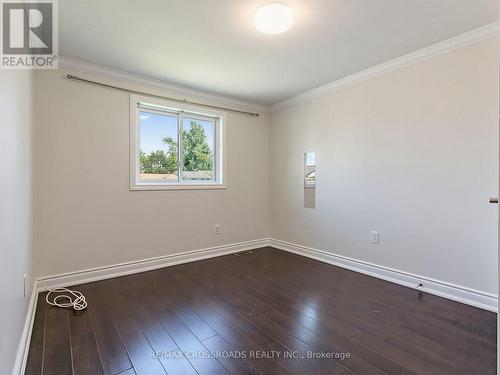59 Chaucer Crescent, Barrie, ON - Indoor Photo Showing Other Room