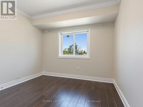 59 Chaucer Crescent, Barrie, ON - Indoor Photo Showing Other Room
