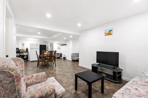 95 Verona Dr, Winnipeg, MB 