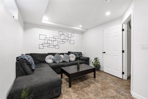 95 Verona Dr, Winnipeg, MB 