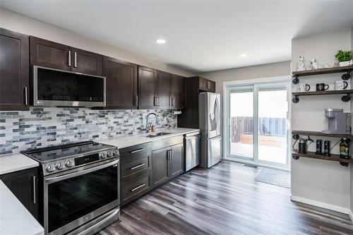 19 Whicker St, Winnipeg, MB 