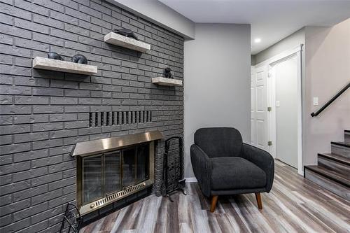 19 Whicker St, Winnipeg, MB 