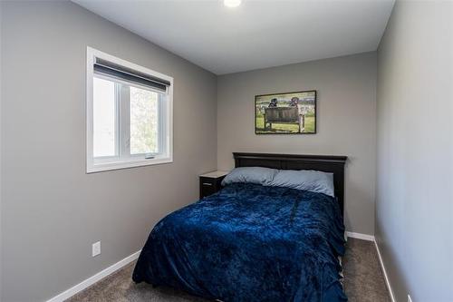 19 Whicker St, Winnipeg, MB 