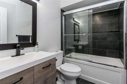 19 Whicker St, Winnipeg, MB 