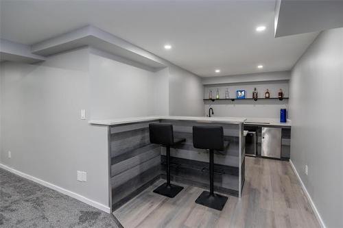 19 Whicker St, Winnipeg, MB 