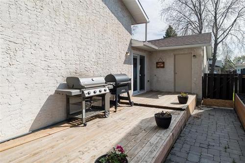 19 Whicker St, Winnipeg, MB 