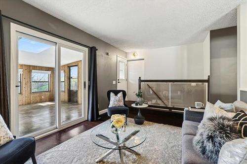 103 Brittany Dr, Winnipeg, MB 