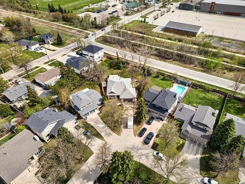 103 Brittany Dr, Winnipeg, MB 