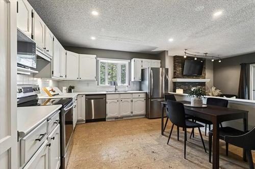 103 Brittany Dr, Winnipeg, MB 