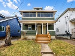 118-120 Pine ST Moncton, NB E1C 5Z8