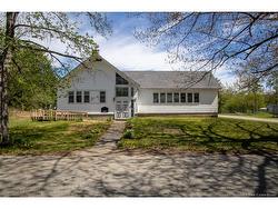 8523 Route 101 Welsford, NB E5K 4A9