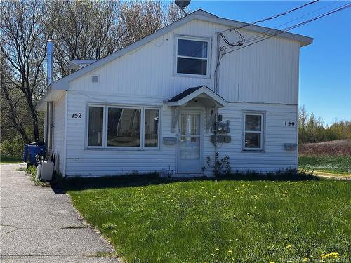 150-152 Dumaresq ST  Bathurst, NB E2A 1H6