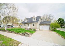 171 Sunset DR  Fredericton, NB E3A 1A2