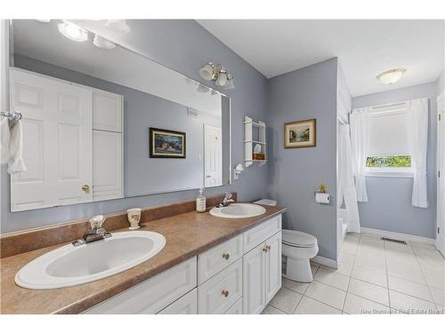 84 Hillary Cres, Moncton, NB 