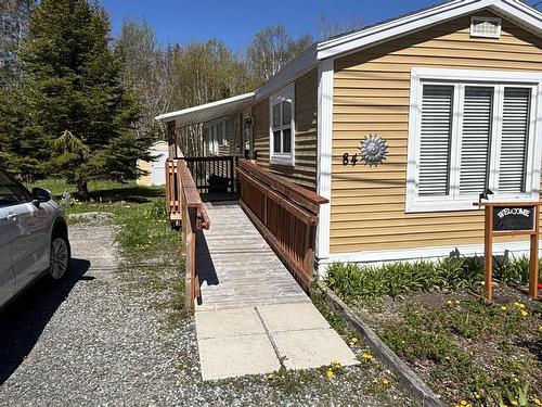 84 Bendix Street, Sydney Mines, NS 