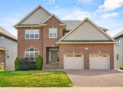 51 Pebblecreek Crescent  Dartmouth, NS B2W 0H7