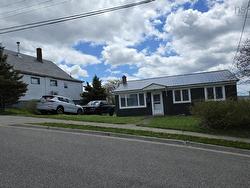 40 Breton Street Sydney, NS B1N 2P1