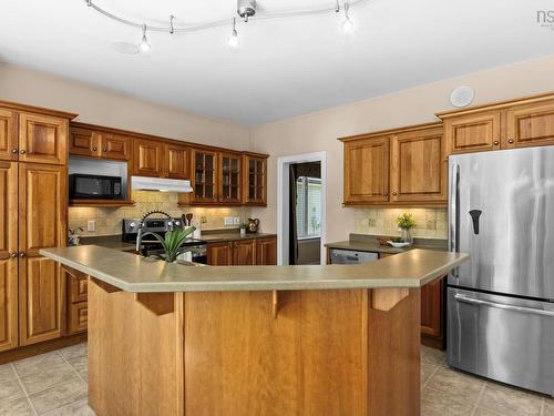 169 Red Fern Terrace, Clayton Park, NS - Indoor Photo Showing Kitchen