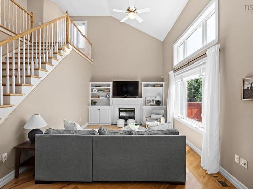 169 Red Fern Terrace, Clayton Park, NS - Indoor With Fireplace