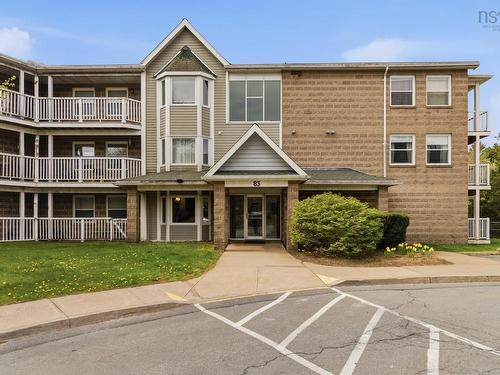 202 83 Kearney Lake Road  Halifax, NS B3M 4E6