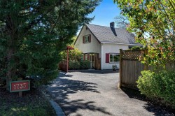 1733 Feltham Rd Saanich, BC V8N 2A4