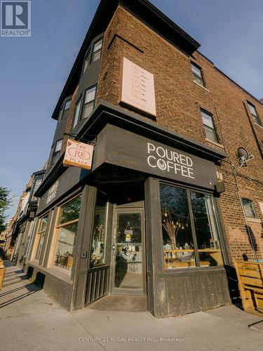 2165 Danforth Avenue, Toronto, ON 