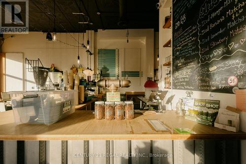 2165 Danforth Avenue, Toronto, ON 