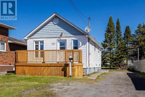 48 Churchill AVE  Sault Ste. Marie, ON P6C 2R2