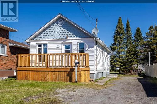 48 Churchill AVE  Sault Ste. Marie, ON P6C 2R2