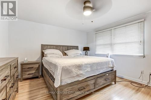 10 Runnymede Crescent, London North (North J), ON - Indoor Photo Showing Bedroom